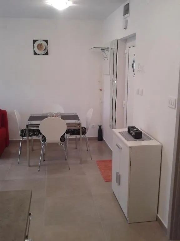 Apartment Melani Póla