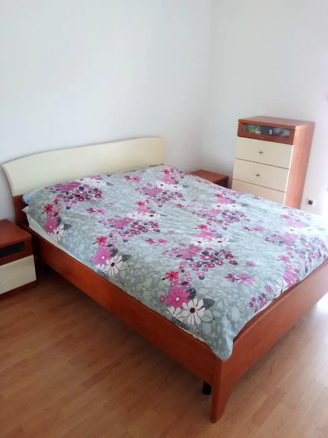 Apartment Melani 풀라